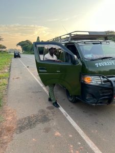 Benefits of Renting a 4×4 Car in Uganda